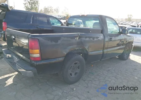 2000 Chevrolet Silverado 1500 Ls из США, поврежденный, VIN 1GCEC14V6YZ369154